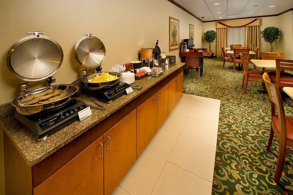 Fairfield Inn & Suites Germantown Gaithersburg Restaurante foto